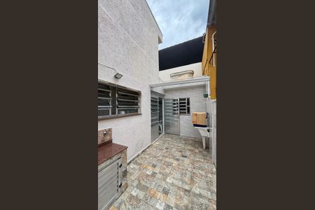 Casa à venda com 145m², 3 quartos e 2 vagasQuintal