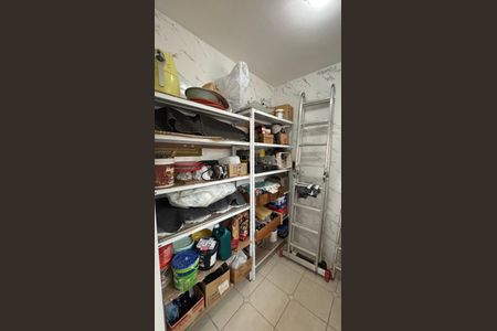 Casa à venda com 145m², 3 quartos e 2 vagasArea de Serviço - Despensa