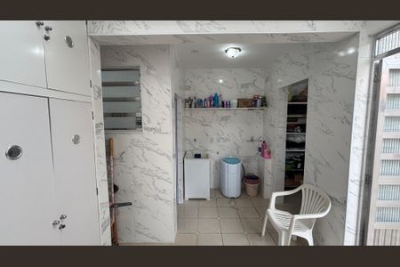 Casa à venda com 145m², 3 quartos e 2 vagasArea de Serviço