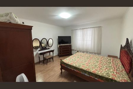 Casa à venda com 145m², 3 quartos e 2 vagasQuarto 1