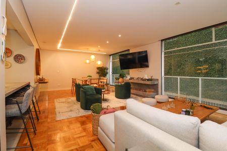 Sala de apartamento à venda com 3 quartos, 172m² em Cerqueira César, São Paulo