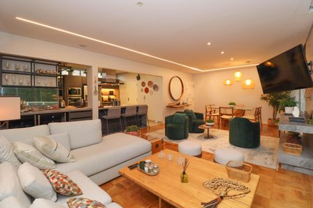 Sala de apartamento à venda com 3 quartos, 172m² em Cerqueira César, São Paulo