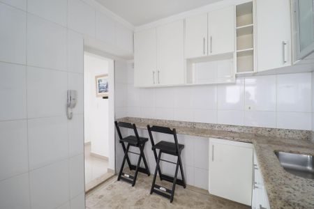 Apartamento para alugar com 72m², 2 quartos e 1 vaga Apartamento para alugar com 72m², 2 quartos e 1 vagaCozinha