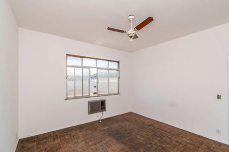 Apartamento à venda com 85m², 2 quartos e 2 vagasQuarto 2