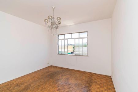 Apartamento à venda com 85m², 2 quartos e 2 vagasSala