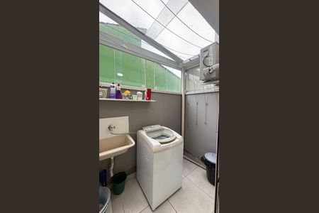 Apartamento à venda com 50m², 2 quartos e 1 vaga Apartamento à venda com 50m², 2 quartos e 1 vagaÁrea de Serviço