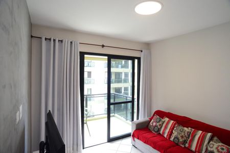 Sala de apartamento para alugar com 1 quarto, 54m² em Barra da Tijuca, Rio de Janeiro