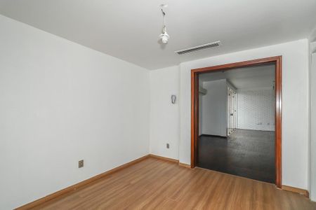 Sala de Jantar de apartamento à venda com 4 quartos, 190m² em Floresta, Porto Alegre