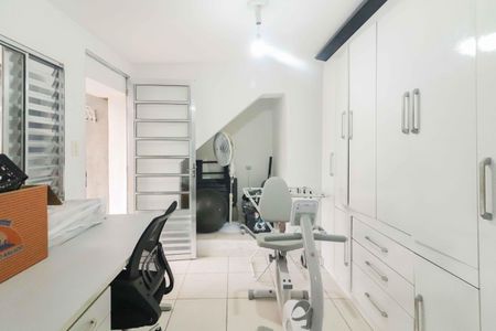 Casa à venda com 65m², 3 quartos e 1 vagaEdícula