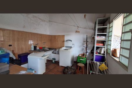 Casa à venda com 212m², 3 quartos e 2 vagasÁrea de Serviço 