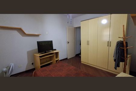 Casa à venda com 212m², 3 quartos e 2 vagasSuíte 2