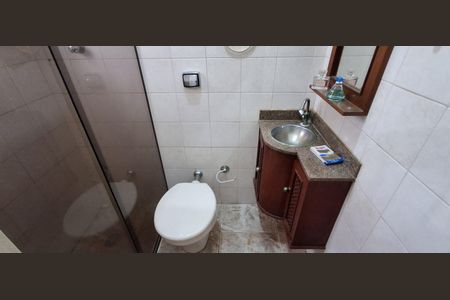 Casa à venda com 212m², 3 quartos e 2 vagasBanheiro Suíte 2