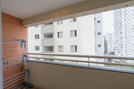 Apartamento para alugar com 67m², 2 quartos e 2 vagasSala