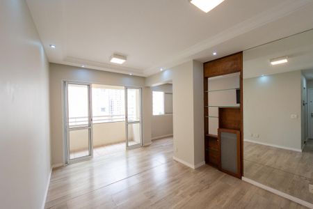 Apartamento para alugar com 67m², 2 quartos e 2 vagasSala