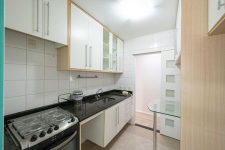 Apartamento para alugar com 67m², 2 quartos e 2 vagasCozinha