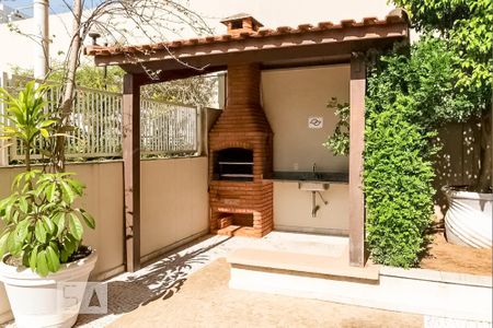 Apartamento para alugar com 67m², 2 quartos e 2 vagasChurarsqueira