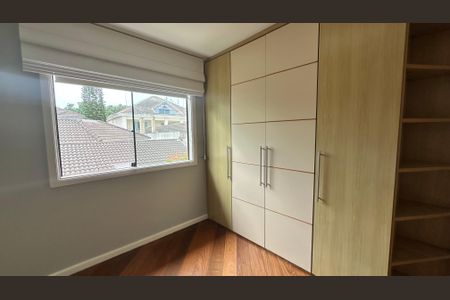 Casa de condomínio à venda com 335m², 4 quartos e 3 vagasSuíte 2