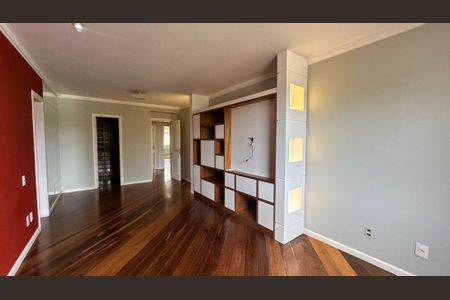 Casa de condomínio à venda com 335m², 4 quartos e 3 vagasSuíte 3