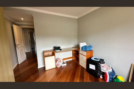 Casa de condomínio à venda com 335m², 4 quartos e 3 vagasSuíte 2