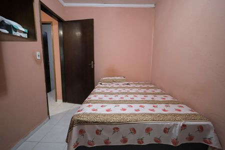 Casa à venda com 154m², 2 quartos e 2 vagas Casa à venda com 154m², 2 quartos e 2 vagasQuarto 1