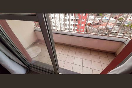 Apartamento para alugar com 54m², 3 quartos e 1 vaga Apartamento para alugar com 54m², 3 quartos e 1 vagaSacada do Quarto 2