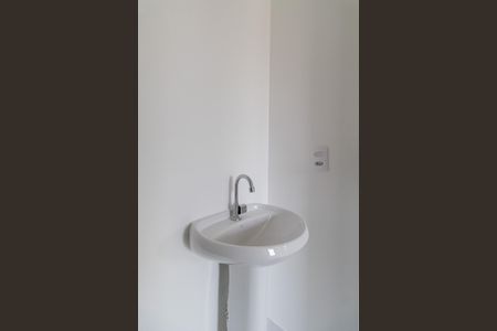 Apartamento para alugar com 60m², 2 quartos e sem vaga Apartamento para alugar com 60m², 2 quartos e sem vagaBanheiro