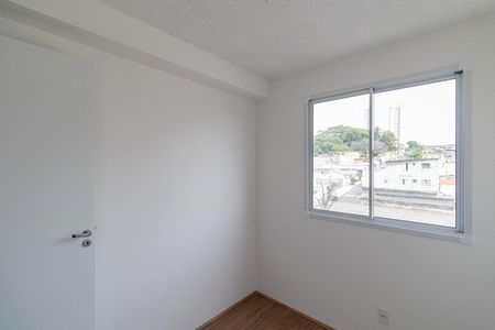 Quarto 1 de apartamento à venda com 2 quartos, 60m² em Vila Carmosina, São Paulo