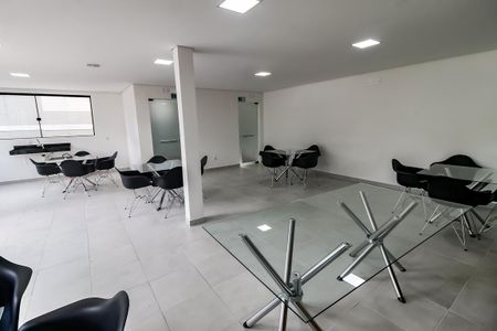 Apartamento à venda com 40m², 2 quartos e sem vagaÁrea comum - Salão de festas