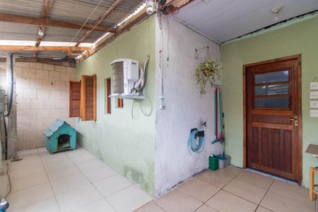 Casa à venda com 65m², 1 quarto e 1 vagaQuintal