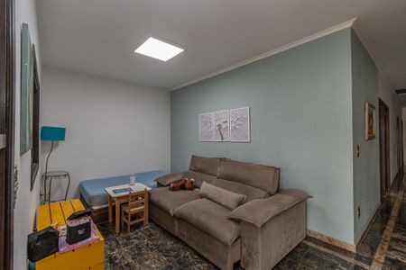 Casa para alugar com 200m², 4 quartos e 3 vagasSala de TV