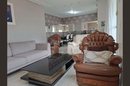 Apartamento à venda com 3 quartos, 133m² em Cambuci, São Paulo