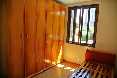 Apartamento à venda com 183m², 3 quartos e 3 vagasQuarto 3 