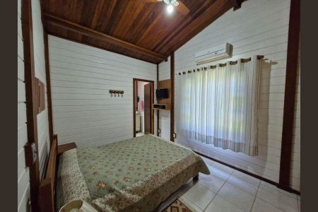 Casa à venda com 4 quartos, 337m² em Parque das Universidades, Campinas