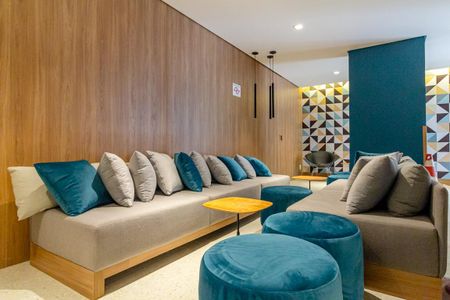 Apartamento à venda com 34m², 2 quartos e sem vagaÁrea comum - Hall Social