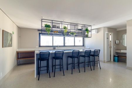 Apartamento à venda com 34m², 2 quartos e sem vagaÁrea comum - Salão de festas