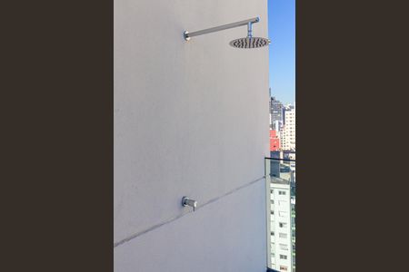 Apartamento à venda com 34m², 2 quartos e sem vagaÁrea comum - Piscina