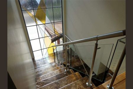 Casa de condomínio à venda com 450m², 4 quartos e 4 vagas