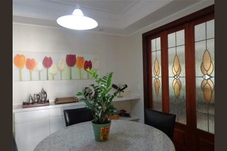 Casa de condomínio à venda com 450m², 4 quartos e 4 vagas