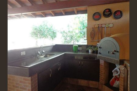 Casa de condomínio à venda com 450m², 4 quartos e 4 vagas