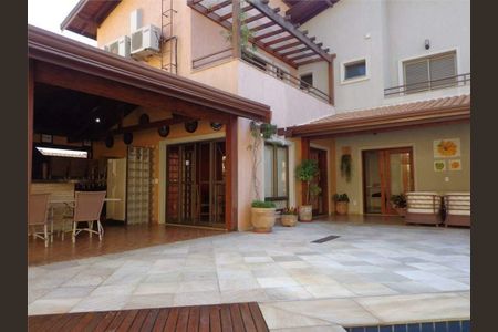 Casa de condomínio à venda com 450m², 4 quartos e 4 vagas