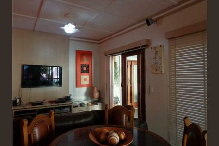 Casa de condomínio à venda com 450m², 4 quartos e 4 vagas