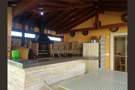 Casa de condomínio à venda com 450m², 4 quartos e 4 vagas