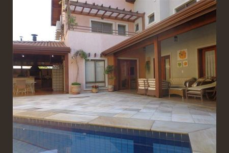 Casa de condomínio à venda com 450m², 4 quartos e 4 vagas