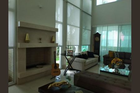 Casa de condomínio à venda com 350m², 4 quartos e 4 vagas
