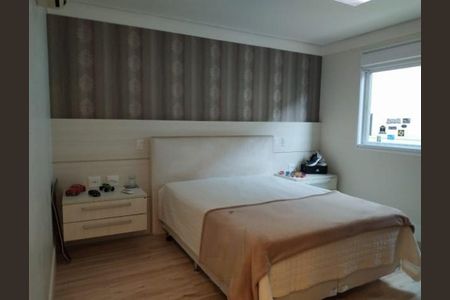 Casa de condomínio à venda com 350m², 4 quartos e 4 vagas