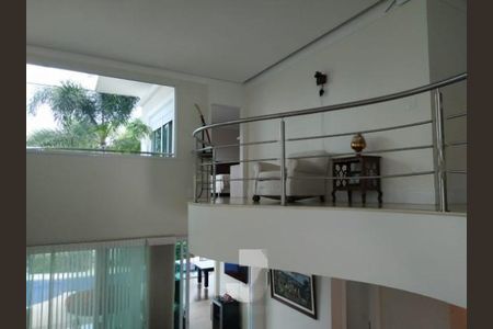 Casa de condomínio à venda com 350m², 4 quartos e 4 vagas