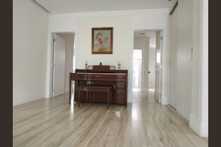 Casa de condomínio à venda com 350m², 4 quartos e 4 vagas