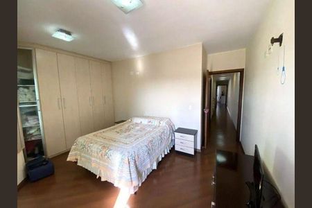 Casa à venda com 420m², 3 quartos e 5 vagas