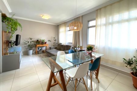 Sala de apartamento à venda com 2 quartos, 75m² em Coracao de Jesus, Belo Horizonte