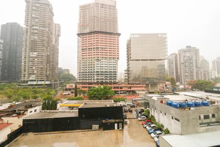 Apartamento para alugar com 117m², 4 quartos e 2 vagasVista da Suíte 2